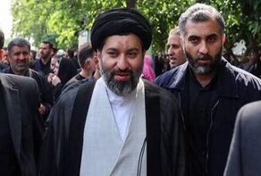 واکنش عضو دفتر رهبر شهید به شایعات درباره سلامت سید میثم خامنه‌ای