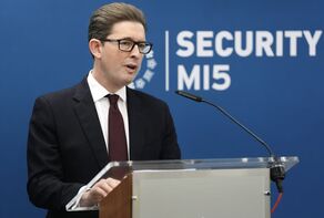 اتهام‌زنی رئیس سازمان اطلاعات انگلیس به ایران
