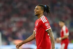 بایرن مونیخ 2-2 دورتموند/ تفاضل گل رأی به صدرنشینی بایرن داد